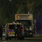 Le camion qui a foncé sur les victimes, à Nice, faisant 80 morts. D. R.